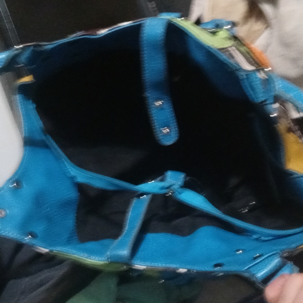 Purse - Picture 2 of 2